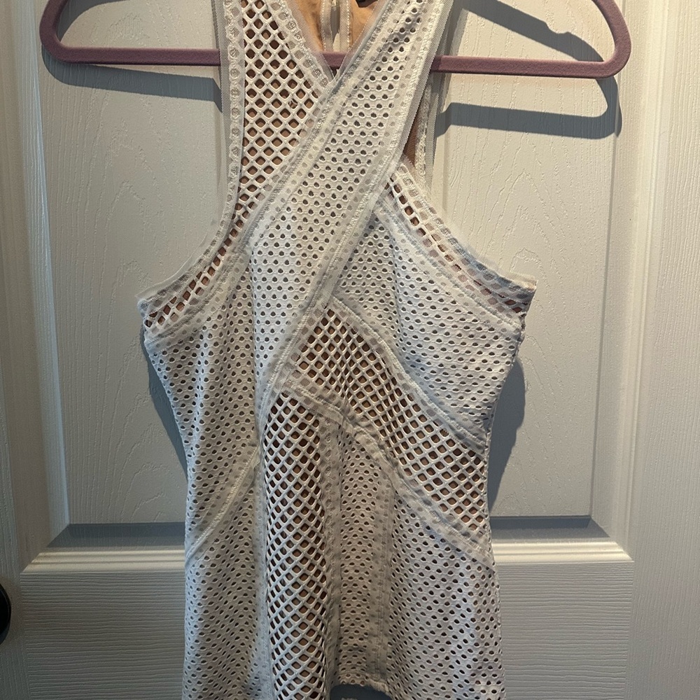 BCBG MAX AZRIA OFF WHITE KATLIN GOMETRIC MESH TANK Size XS - Picture 5 of 12